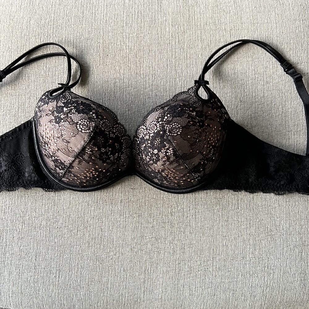 Victoria’s Secret Push Up Bra Size 36C